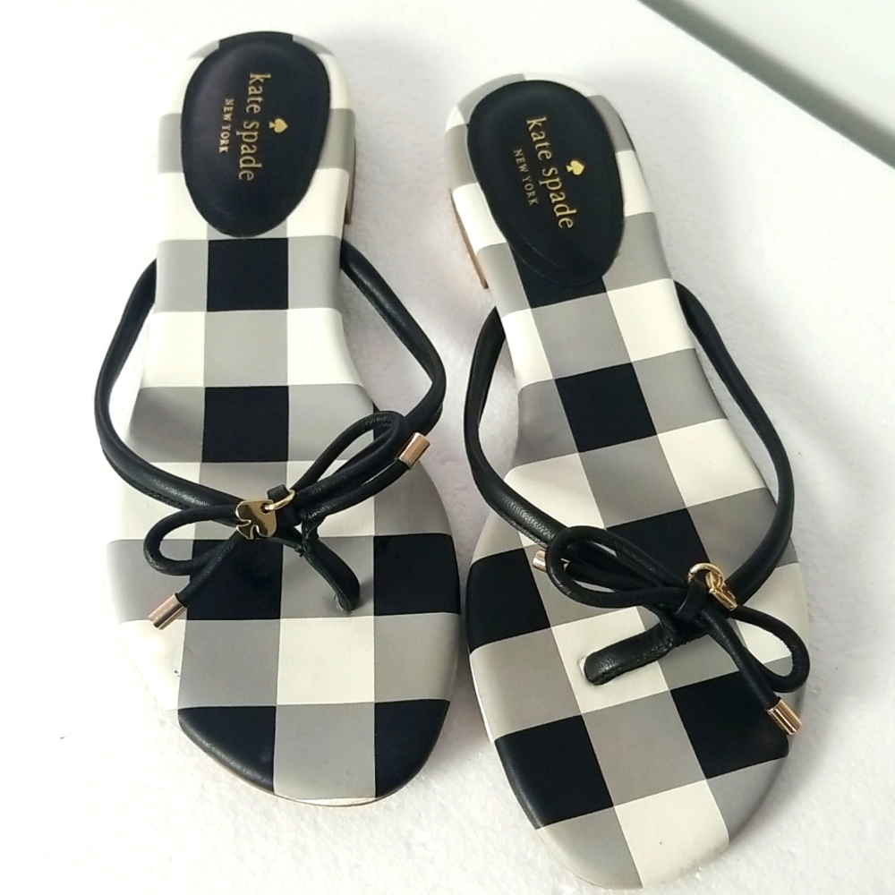 KATE SPADE BLACK AND WHITE SANDALS SIZE 10